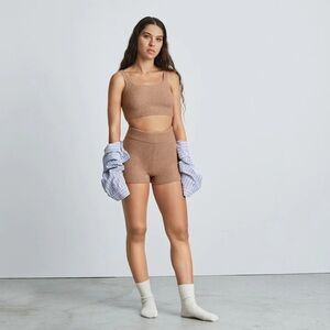 EL01.- The Cozy-Stretch Tank Size Small